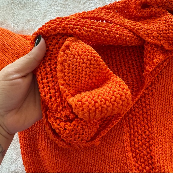 Vintage Nannell Hand Knit Wool Acrylic Blend V-Neck Sweater - Picture 5 of 6